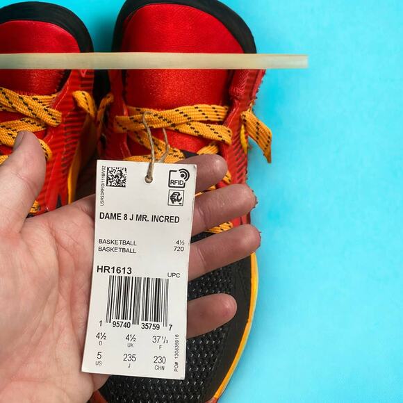 Adidas x Disney Mr. Incredible NWT Dame 8 Red Yellow Basketball Sneakers 5Y - Picture 3 of 15